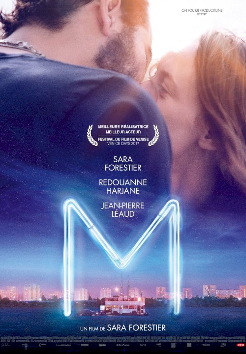 M M