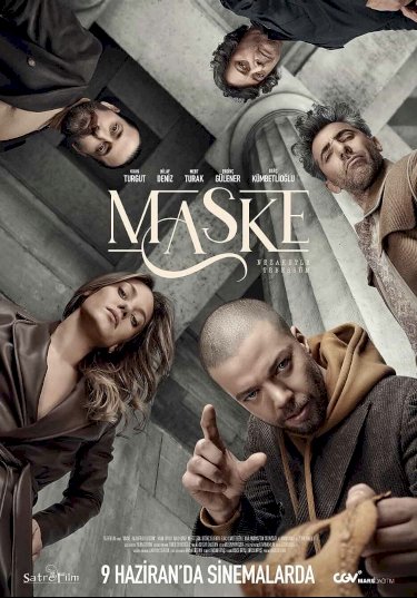 Mask: With a Polite Smile Mask: With a Polite Smile