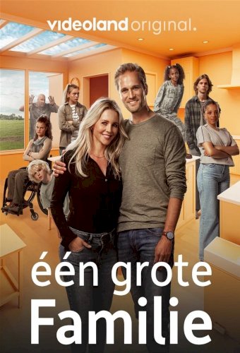 Julia and Taco are moving in together, both with their own children. A big change for everyone within this blended family, because how do you deal with different parenting styles and the new bonus family members?